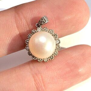 VTG Sterling Silver 925 Pearl & Diamond Halo Pendant Size 0.75" Length